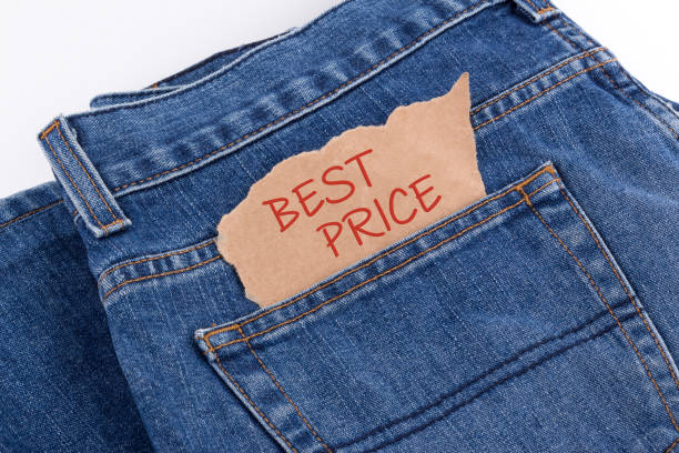 istock BEST PRICE label in jeans pocket 962210102