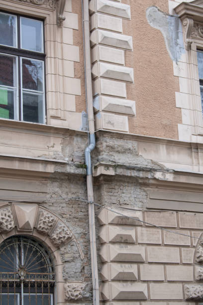 istock A building in need of renovation in Szeged 962223922
