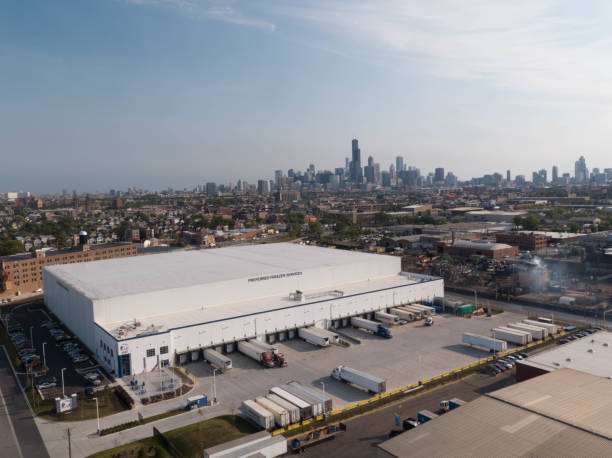 工業ビルの空中 - chicago aerial ストックフォトと画像