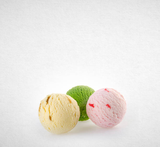 istock ice cream scoop or ice cream ball on the background 962314000