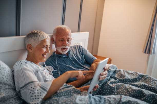 istock Catching up with their kids 962337812