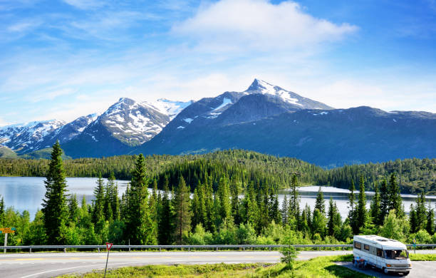 istock Litle Luktvatnet lake, Norway 962354984