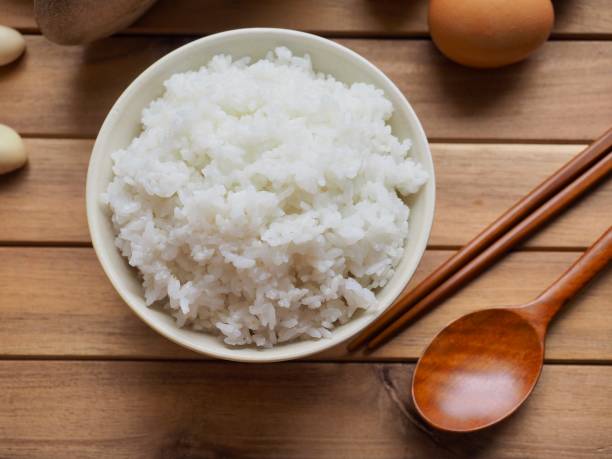 istock Asian food White rice and vegetables 962400230