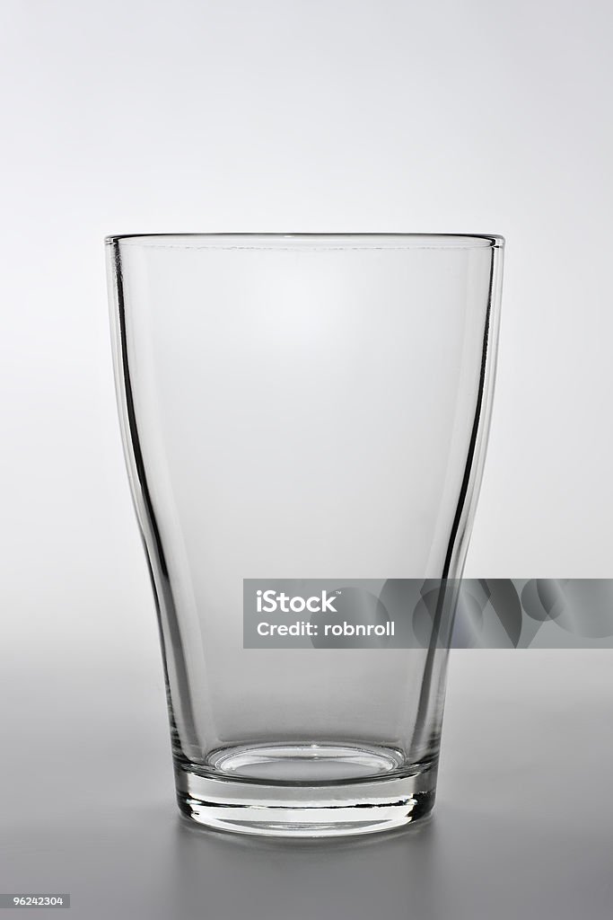 Nahaufnahme Schuss von einem leeren Glas Wasser - Lizenzfrei Becherglas Stock-Foto