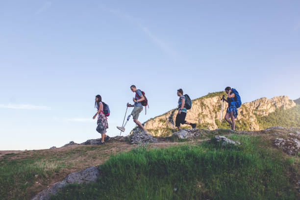istock Helping a friend to see the world 962486402