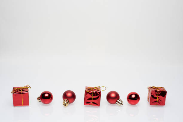 istock Red and gold christmas gift boxes 962503814