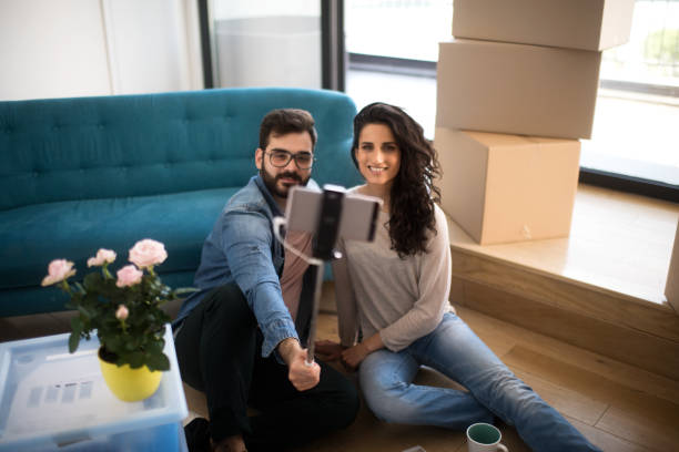 istock Couple in their new apartment 962539304