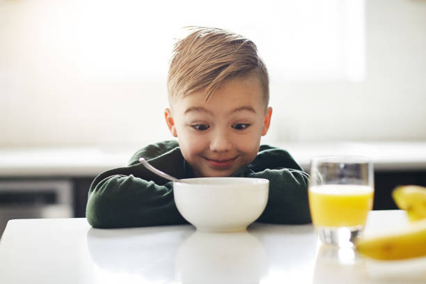 istock Wide-eyed and ready for breakfast 962567584