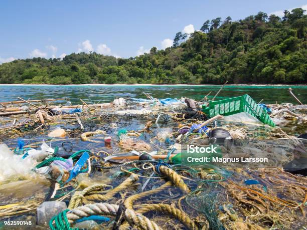 Detriti Oceanici - Fotografie stock e altre immagini di Mare - Mare, Plastica, Spazzatura