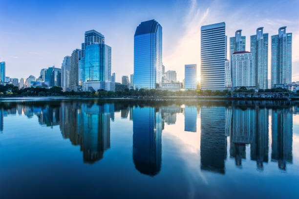 istock Cityscape in middle of Bangkok 962601368