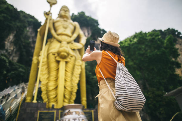 istock Beauty in the mountains - Murugan statue 962604060