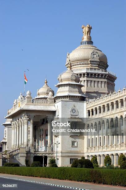 Vidhan サウダカルナータカ州庁舎バンガロール - バンガロールのストックフォトや画像を多数ご用意 - バンガロール, 記念建造物, インド