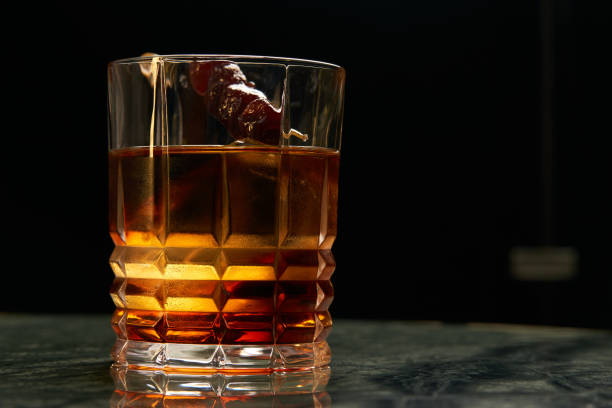istock Artichoke Negroni cocktail on bar table 962678400