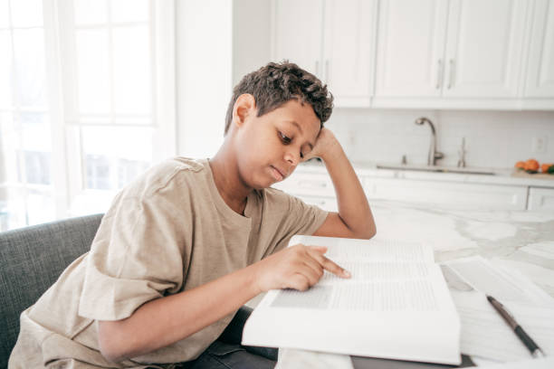 istock The best age for kids to read books 962717566