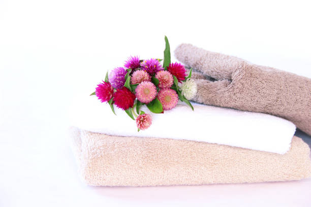 bouquet of Globe amaranth and towel