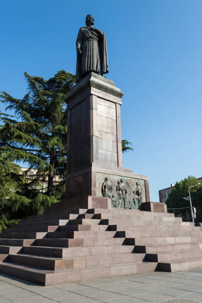 istock Monument to Shota Rustaveli in Tbilisi, Georgia 962743564