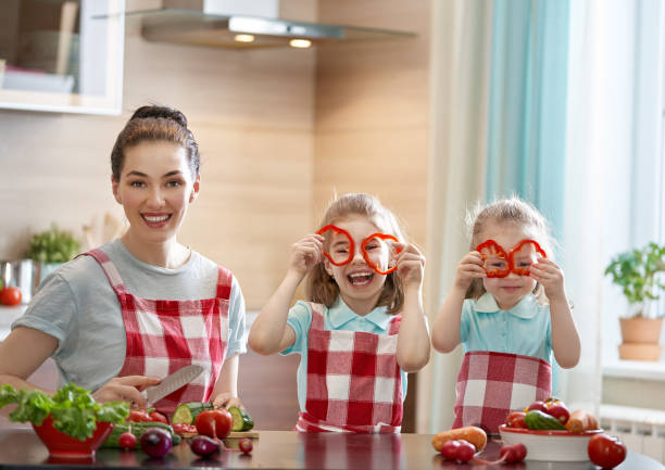 istock Happy family in the kitchen. 962746534