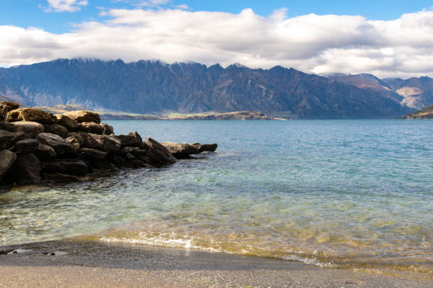 istock Lake in bobs cove queenstown 962753318