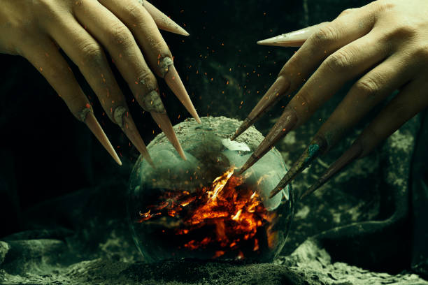magician woman hands