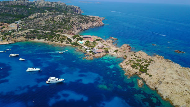 istock La Scogliera Restaurant, Porto Massimo, Sardinia 962778500