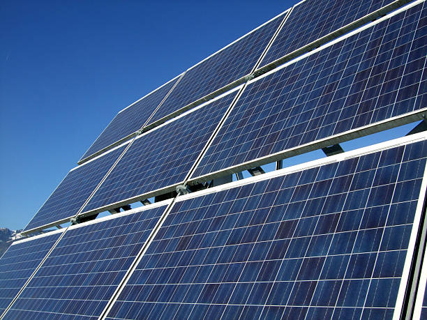 photovoltaic - nachhaltig photos et images de collection