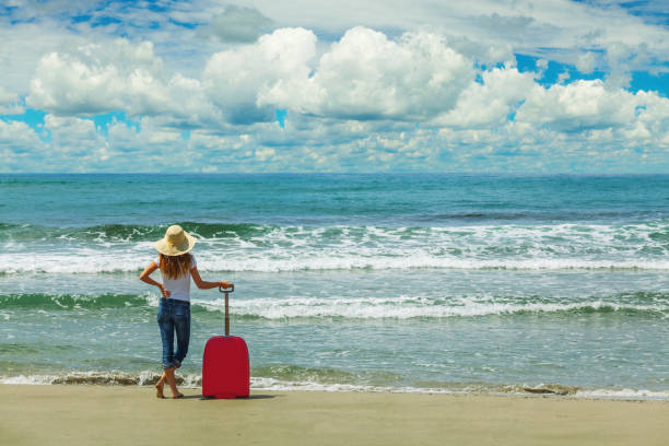 istock Vacation at the sea 962806196