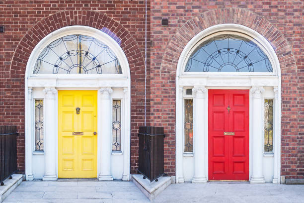 dublino, irlanda - dublin ireland brick built structure building exterior foto e immagini stock