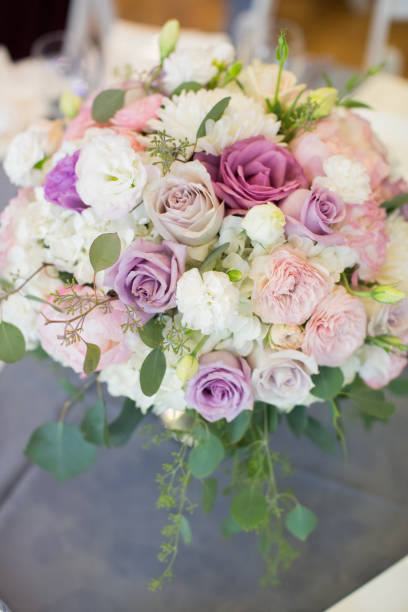 istock Large wedding flower rose bouquet 962891714