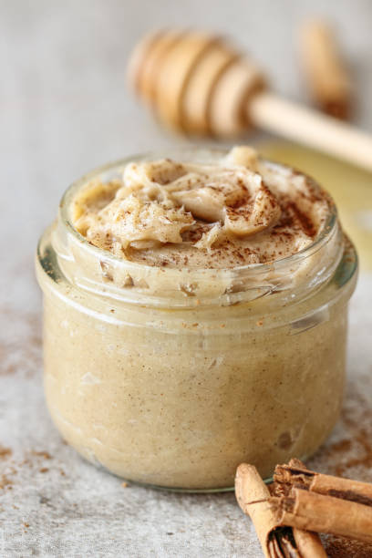 istock Homemade Cinnamon Honey Butter 962899954