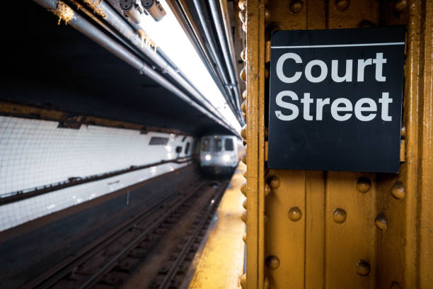 istock Court Street Subway Station with Approaching Train 962915426