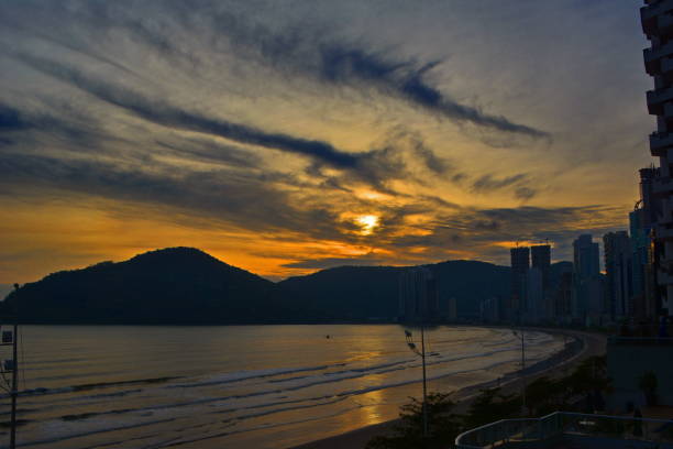 istock Beach landscapes Sun and sea 962933178