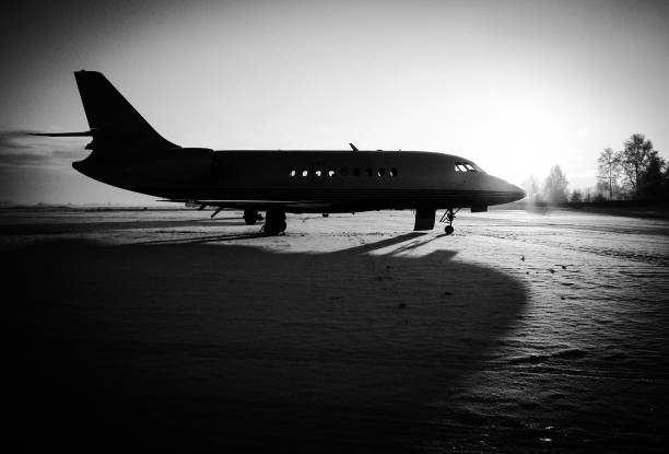 istock A Falcon Business Jet at Freezing Temperatures 962949282