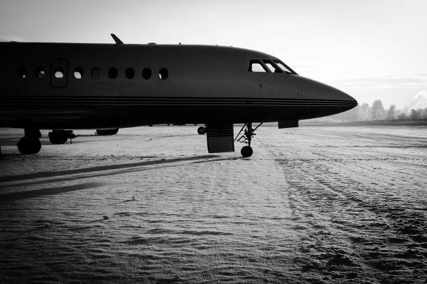istock A Falcon Business Jet at Freezing Temperatures 962949286