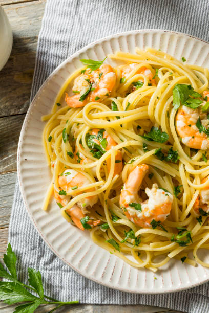 istock Homemade Lemon Shrimp Scampi 962959004