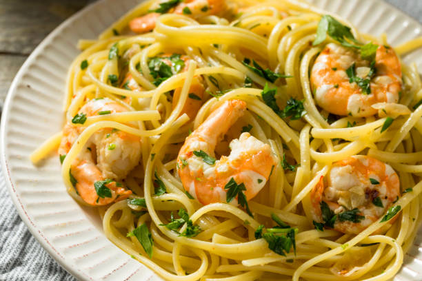 istock Homemade Lemon Shrimp Scampi 962959558