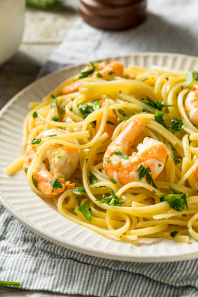 istock Homemade Lemon Shrimp Scampi 962960268