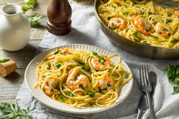 istock Homemade Lemon Shrimp Scampi 962962372
