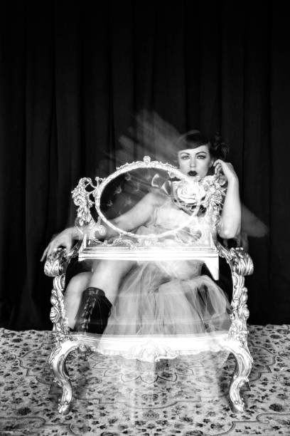istock Modern Victorian Fashion - Ghosted Image 963000058