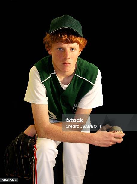 Juego De Cara Foto de stock y más banco de imágenes de Adolescencia - Adolescencia, Adolescente, Béisbol