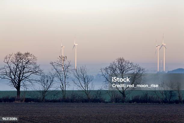 Photo libre de droit de Calme Matin banque d'images et plus d'images libres de droit de Énergie solaire - Énergie solaire, Brouillard, Ligne à haute tension