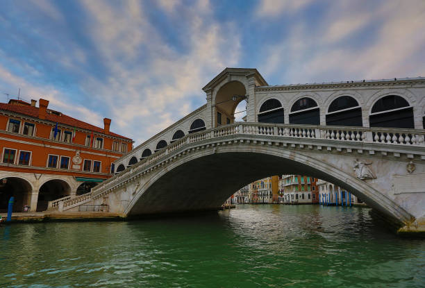 istock Rialto bridge in Venice at morning 963180510