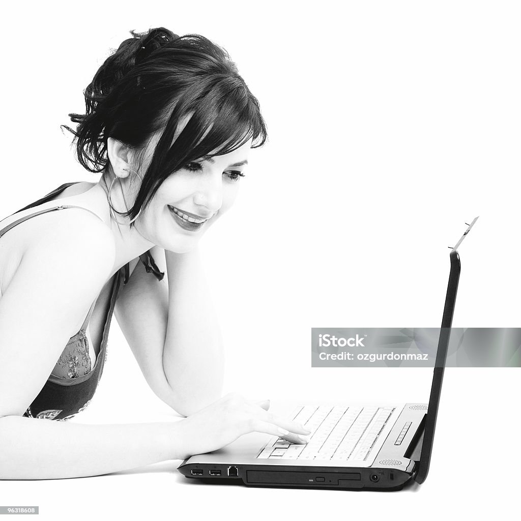 사용하여 여자아이 노트북 - 로열티 프리 노트북 스톡 사진