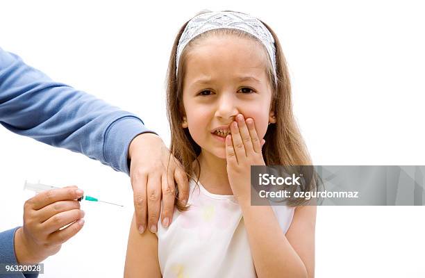 Vaccinazione Bambino - Fotografie stock e altre immagini di Bambino - Bambino, Ospedale, Paura