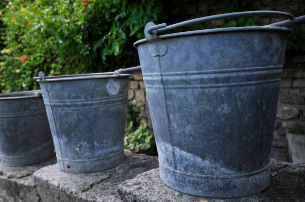 istock Bucket of water 963391650