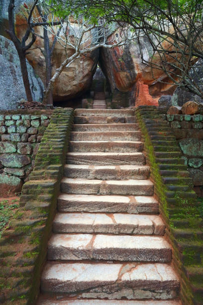istock Stairway in Sigiriya Lion Castle 963399024