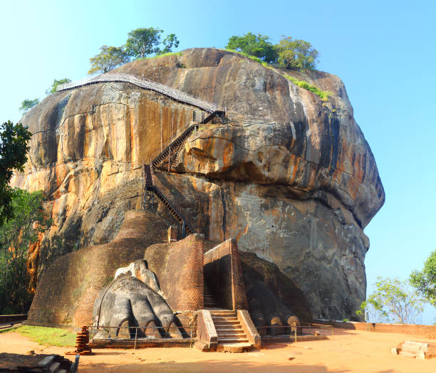 istock Sigiriya Lion Rock Fortress 963399102