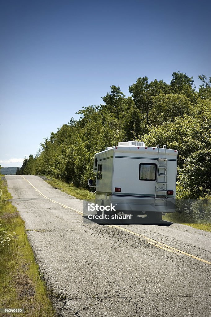 Voyage de camping-cars - Photo de Camping-car libre de droits