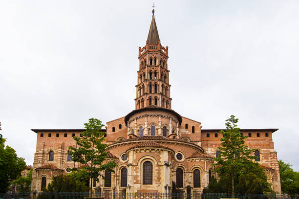 istock Church of Saint-Sernin 963428184