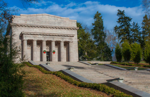 istock Abraham Lincoln Birthplace National Historical Park 963462792