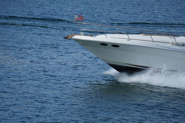 istock Boat in Lake Mead 963482548